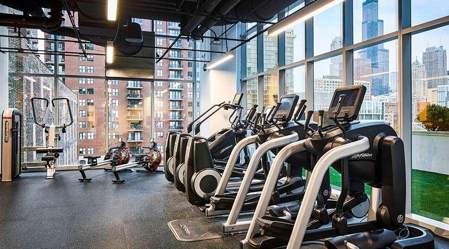 אפרטהוטל שיקגו Sentral Michigan Avenue מתקנים תמונה The gym at The Standard East Village